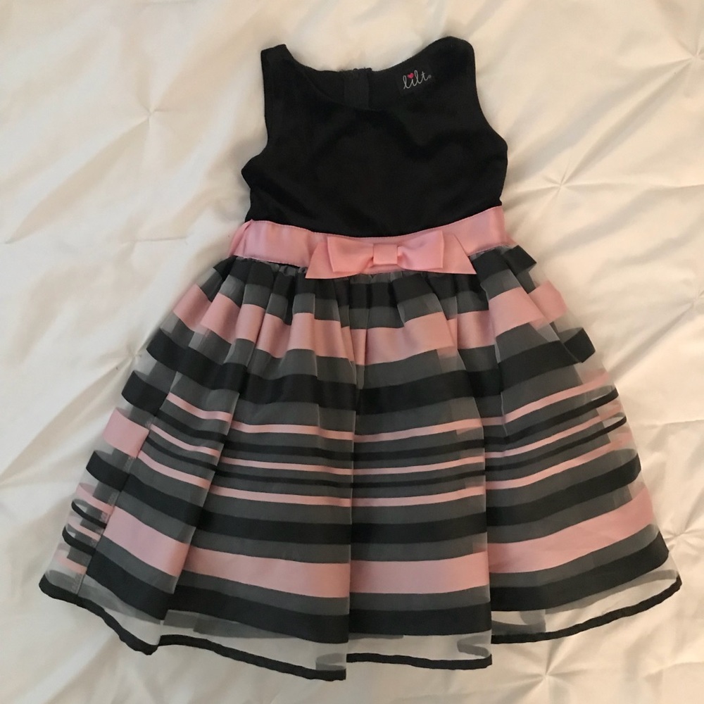 SPECIAL EVENT GIRLS DRESS SIZE 4